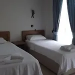 Ucurtma Otel Akcapinar (Mugla)