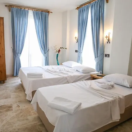 Ucurtma Hotel